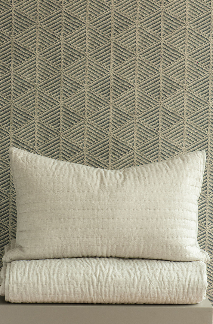 Bianca Lorenne Misaka Oatmeal Bedspread | Luxury Linen Bedspread NZ image 3